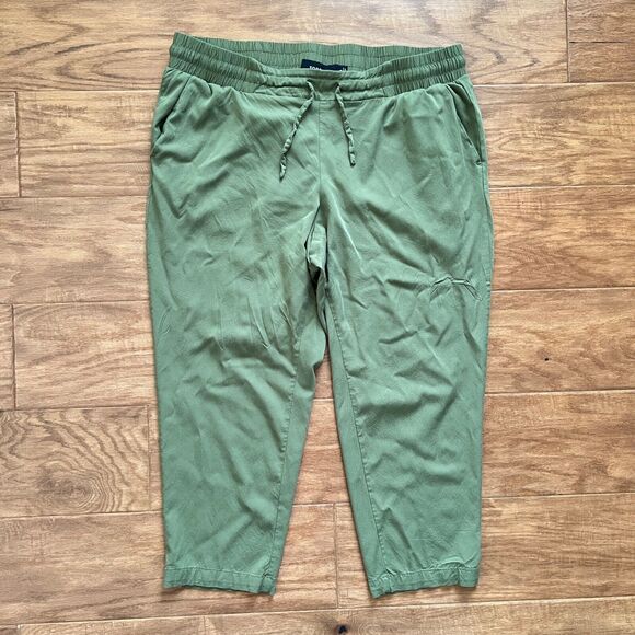 Torrid Pants Size 1/1X Olive Green Drawstring Relaxed Tapered Crop - Picture 1 of 7
